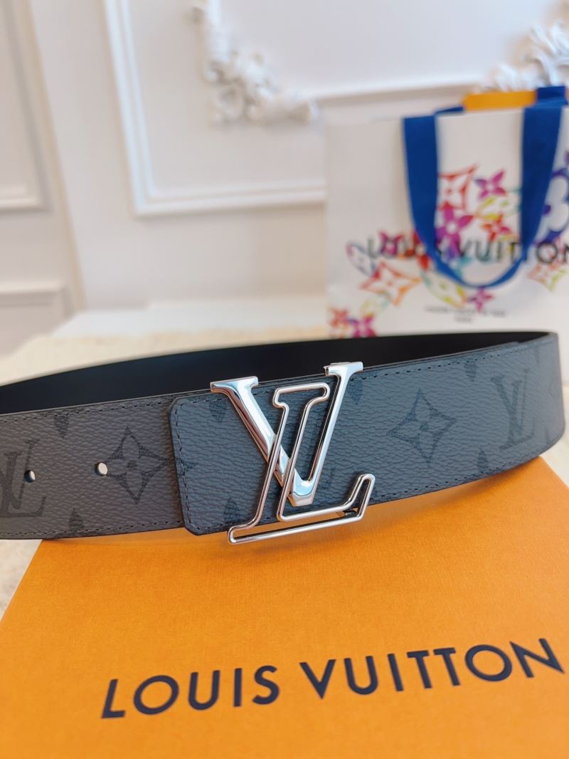 l0vis Vvtt0n belts
